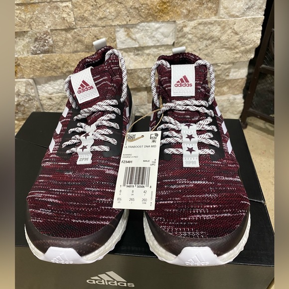 adidas Ultra Boost DNA Mid X Patrick Mahomes Men's US Size 8.5 New In Box FZ5491 - Picture 2 of 10